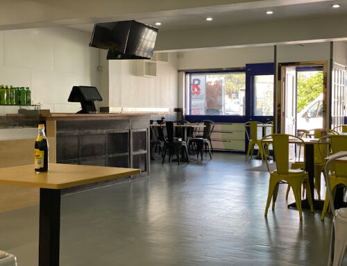 Yipinju Lanzhou Noodle Bar 一品居 兰州牛肉拉面